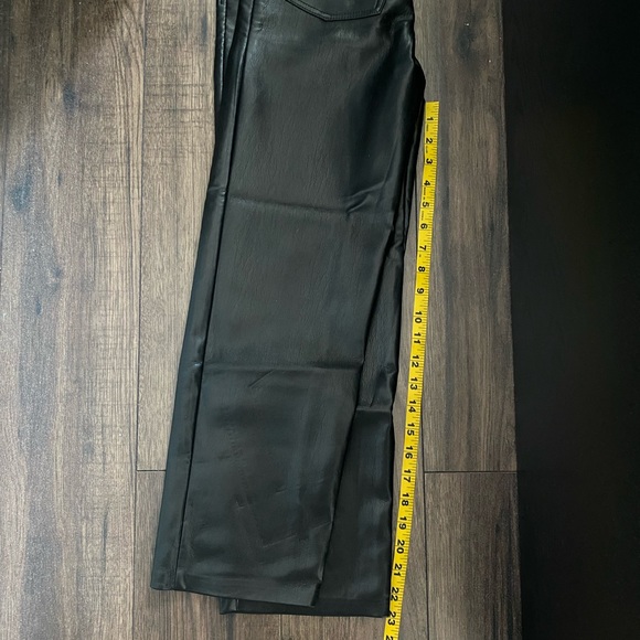 Aritzia - Melina Pants In Black - Picture 6 of 7